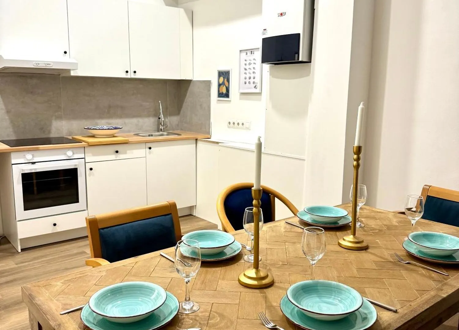 Central Vienna Apartment 140 M2