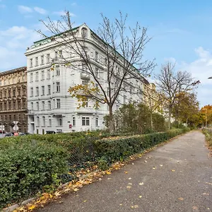  Апартаменты Limehome Rossauer Laende