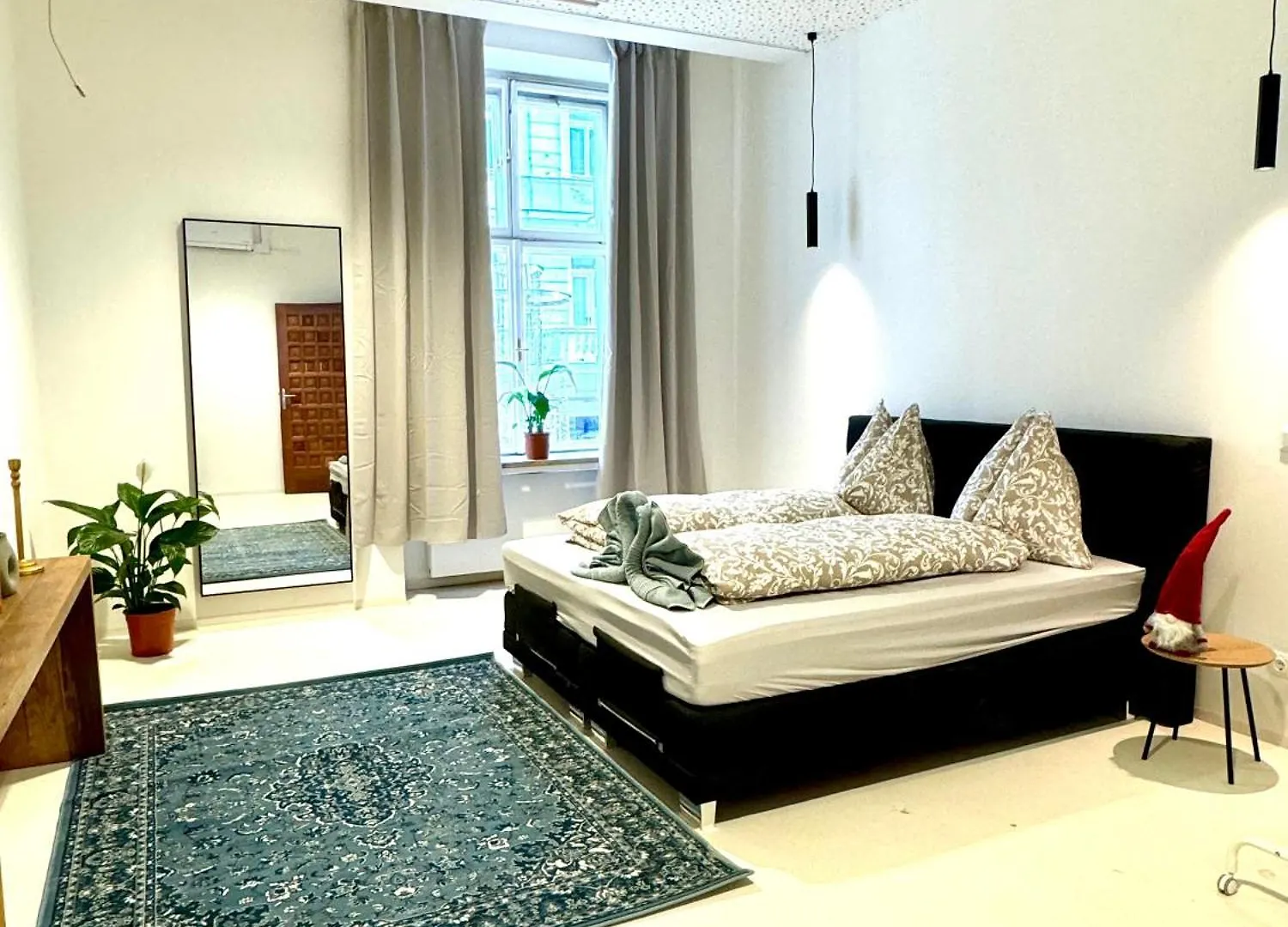 Central Vienna Apartment 140 M2 0*,  Ausztria